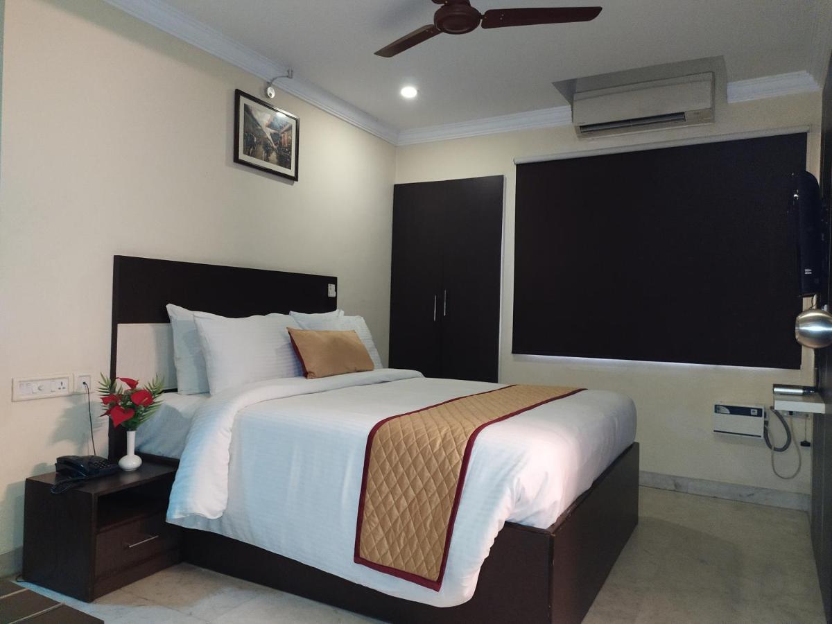 Hotel Ashok Residency Ченай Екстериор снимка