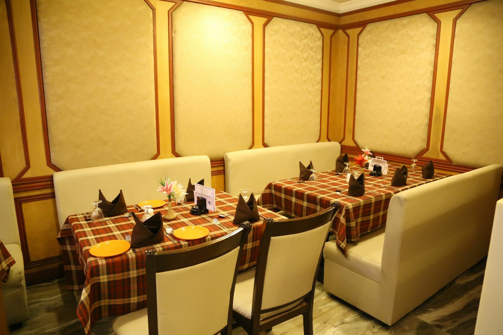 Hotel Ashok Residency Ченай Екстериор снимка