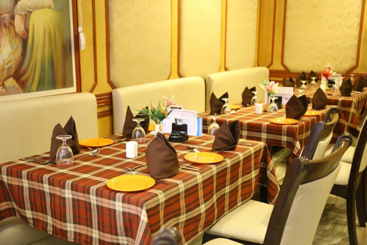Hotel Ashok Residency Ченай Екстериор снимка