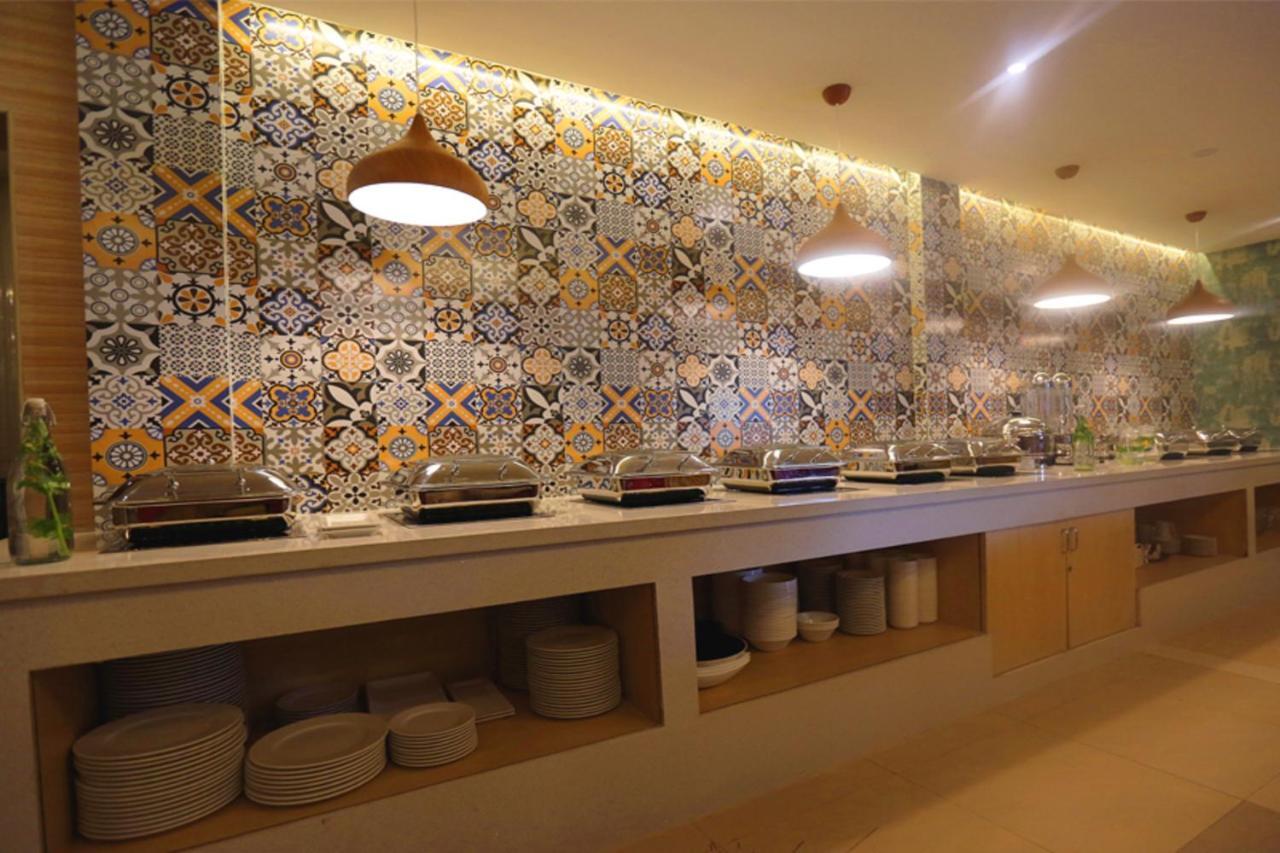 Hotel Ashok Residency Ченай Екстериор снимка