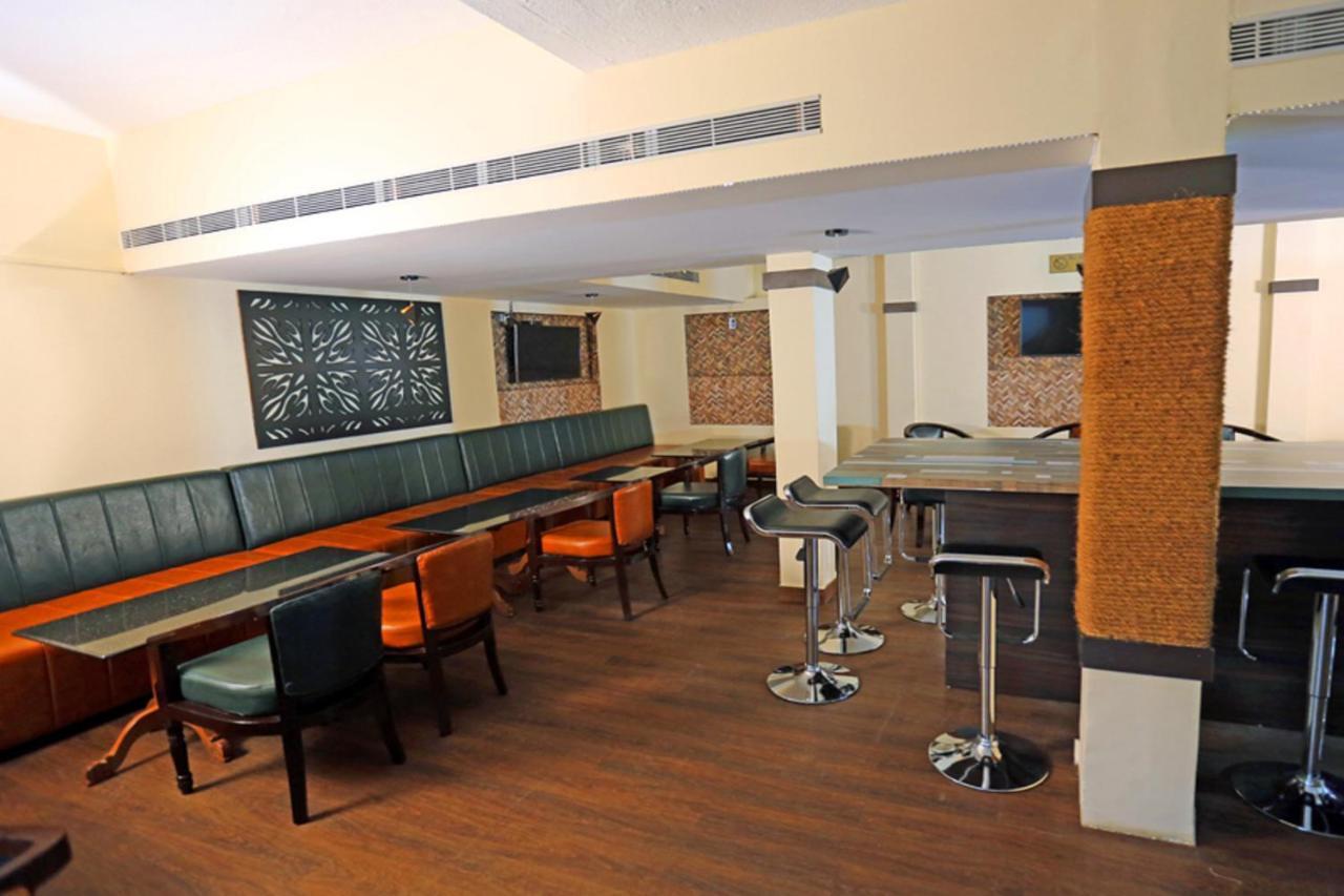 Hotel Ashok Residency Ченай Екстериор снимка